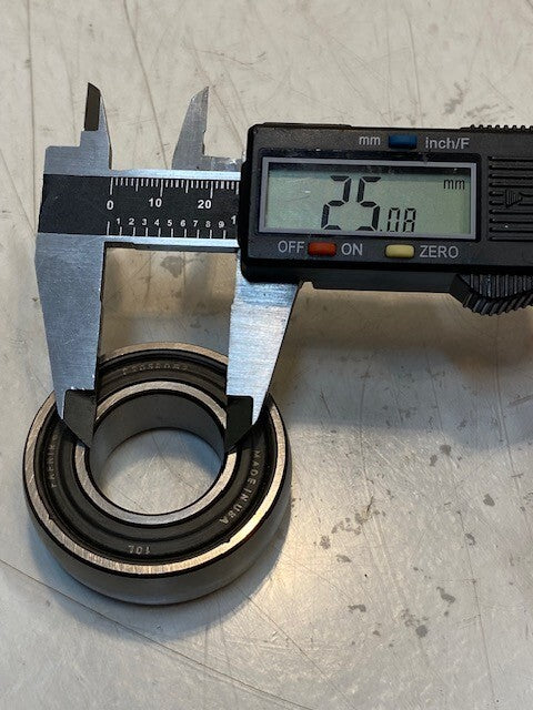 FAFNIR P205RDB2 Ball Bearing 52mm OD 25mm Bore 15mm Thick