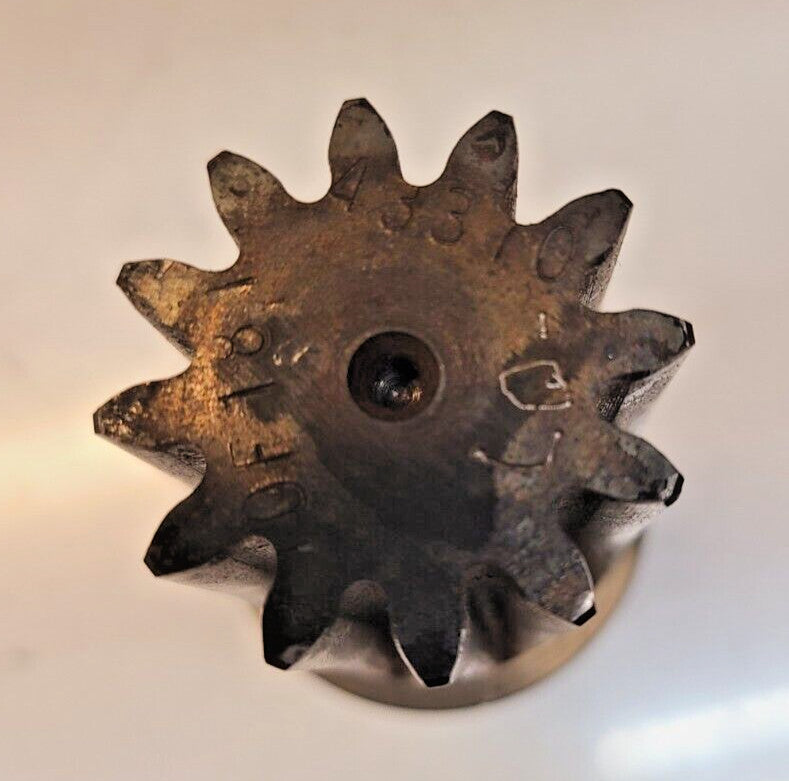 Gear Shaft QA70 | 43370 | 810F181
