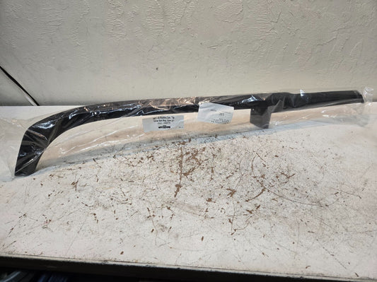 Ford Corner Belt Molding E7ZZ-7642319 for 1987-93 Mustang Convertible LRS-42319A