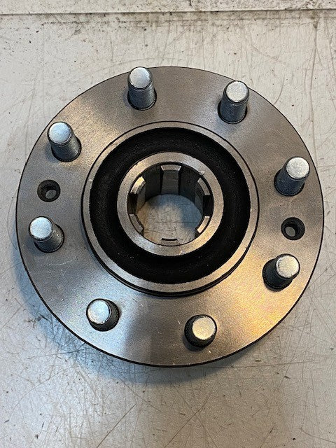 8-Bolt Rear Axle Wheel Hub 8x152mm Bolt Pattern 7-1/2" Dia. 41mm Bore 6-Spline