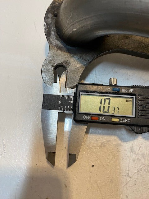 6-Branch Exhaust Header 28" L 15" W 5" H 53mm Main Bore 39mm Center Bore