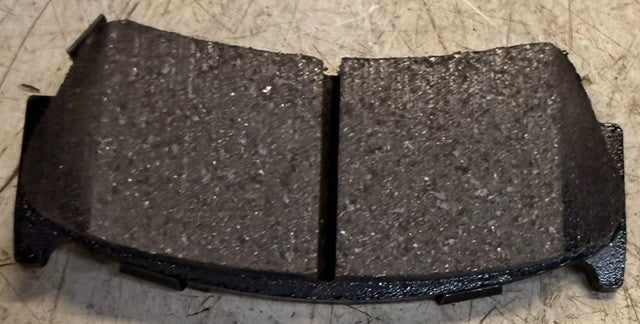 Box Of 4 Akebono ProACT Ultra-Premium Ceramic Brake Pads ACT668 Automotive Units
