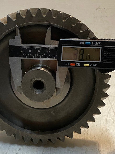 Manual Transmission Countershaft Cluster Gear 11" Long 43-Teeth 51mm Shaft End