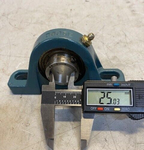 Dodge 124132 Pillow Block Bearing With Foot Mount 25mm-Bore