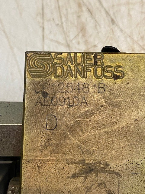 Sauer Danfoss Bobcat Valve 2310-7, 223564 B, CP12548, AE0910A, AE0410C