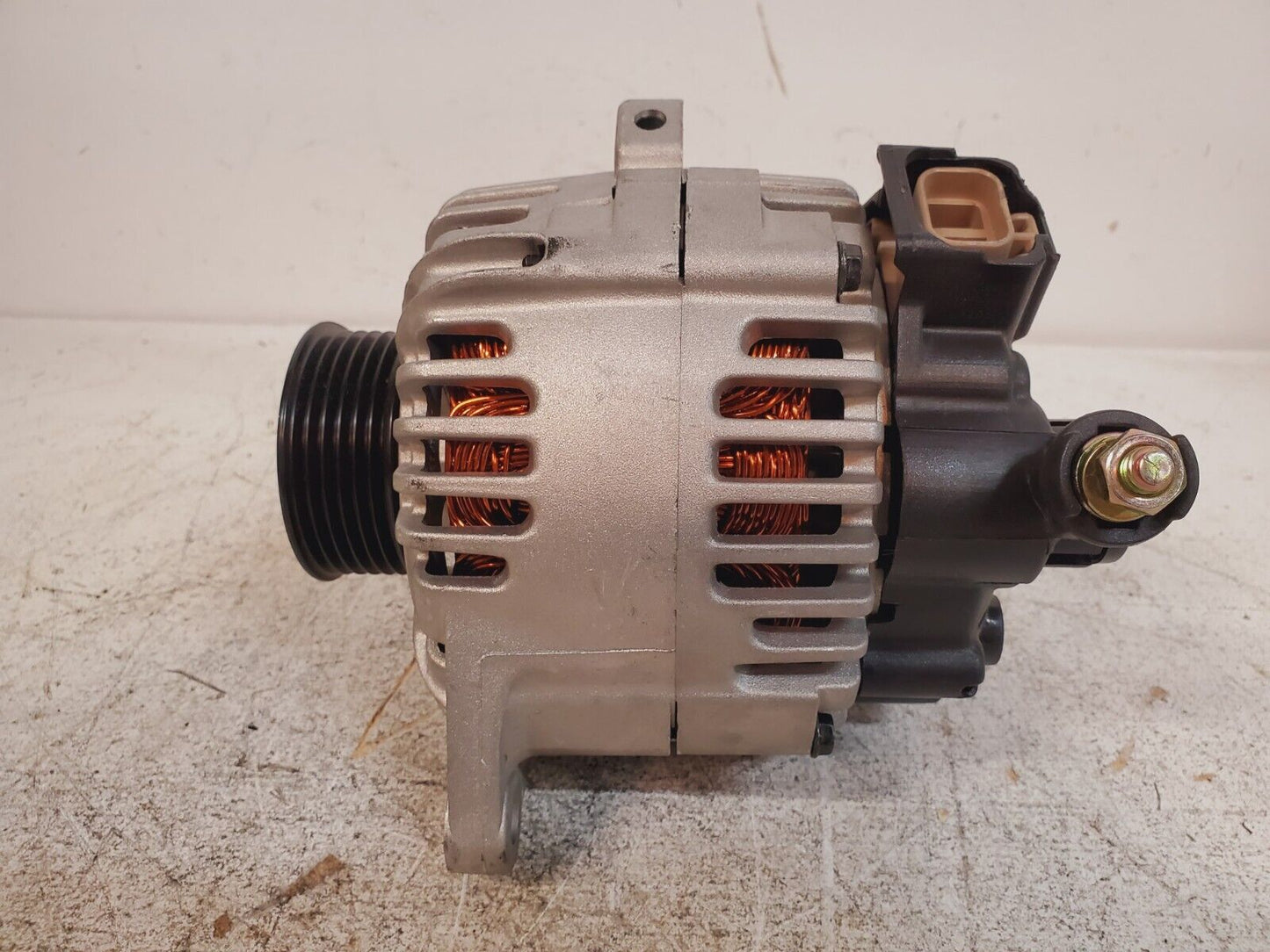 Valeo Remanufactured Alternator 37300-37400-RM