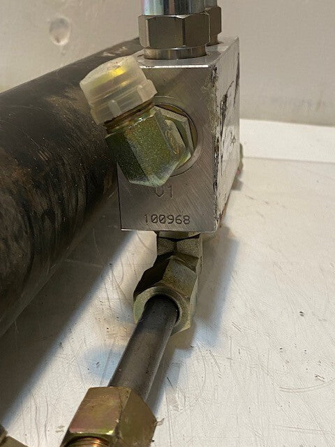 Integrated Hydraulics Cylinder BXP16579-02, WO 003390, IHI0402, 26mm Bore