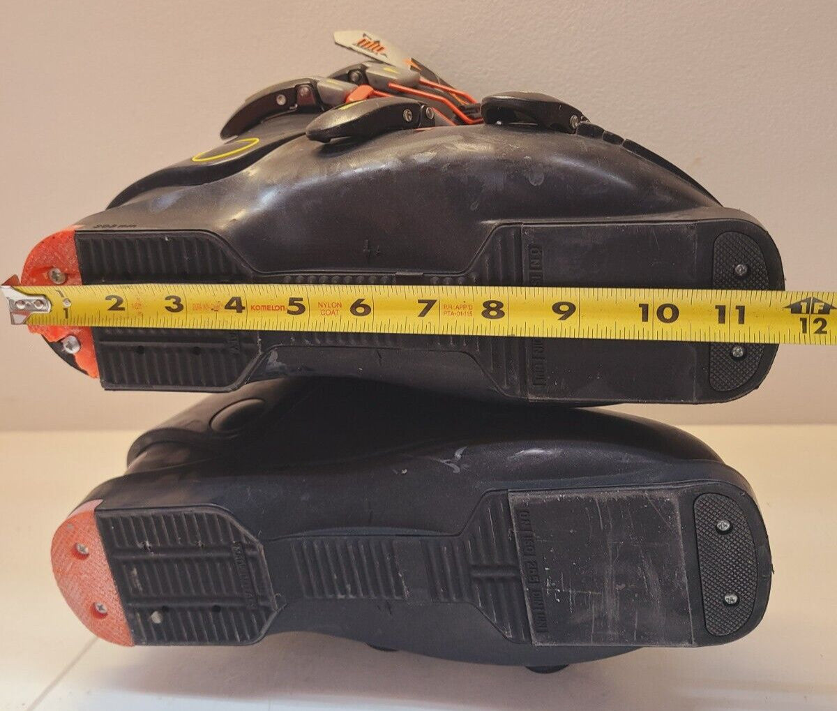 Lange Downhill Ski Boots Mid 4.61 | Orange 26.5