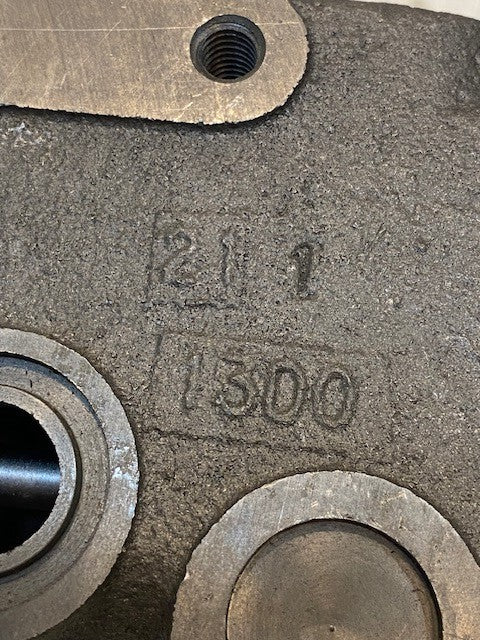 Hydraulic Valve 16-02-052-909 | 13D0 | 31mm Bore 25mm Side Bore