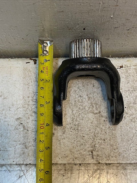 Neap Co 1702-L Yoke 39mm 36-Spline 25mm Bore 4" L x 3" W 2-1/2" H