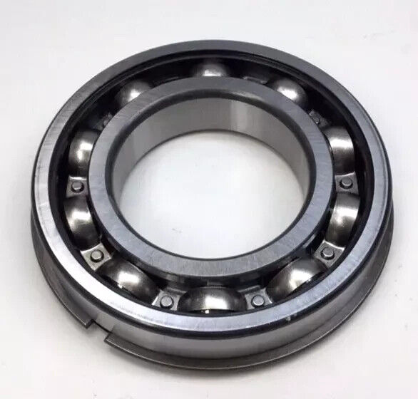 Eaton Fuller SKF 6212-ZNBR-C3 Ball Bearing 60mm ID X 110mm OD X 22mm W Snap Ring