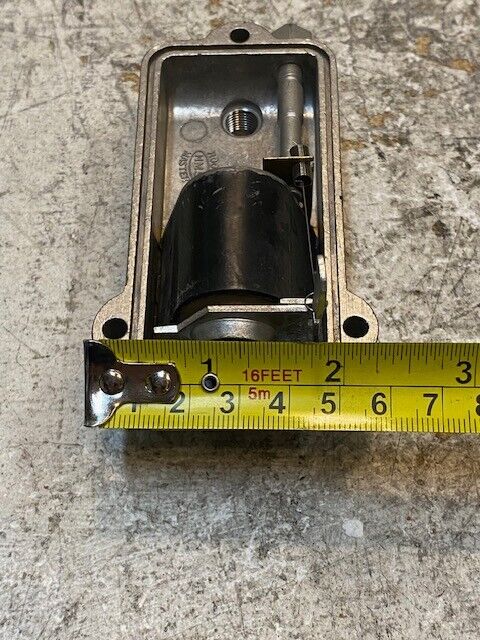 HMS Roosa Master Top Cover for Injection Pump 4-1/2" x 2-1/4" x 2-1/2"