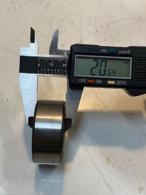 20 Quantity of PEER W6204RS Bearings 47mm OD 20mm Bore 21mm Thick (20 Quantity)