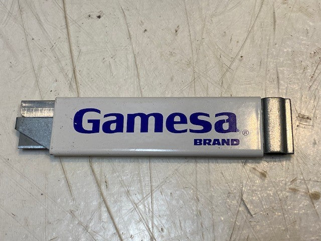 Box of 35 Gamesa Brand Mini Box Cutters Utility Knives Retractable Carton Opener