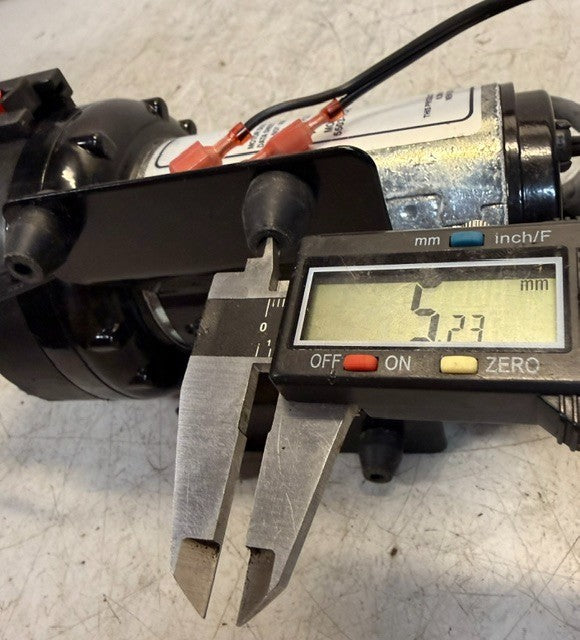 Toico Industries DDP-550, 5-Chamber Diaphragm Delivery Pump With 3 Prong Plug