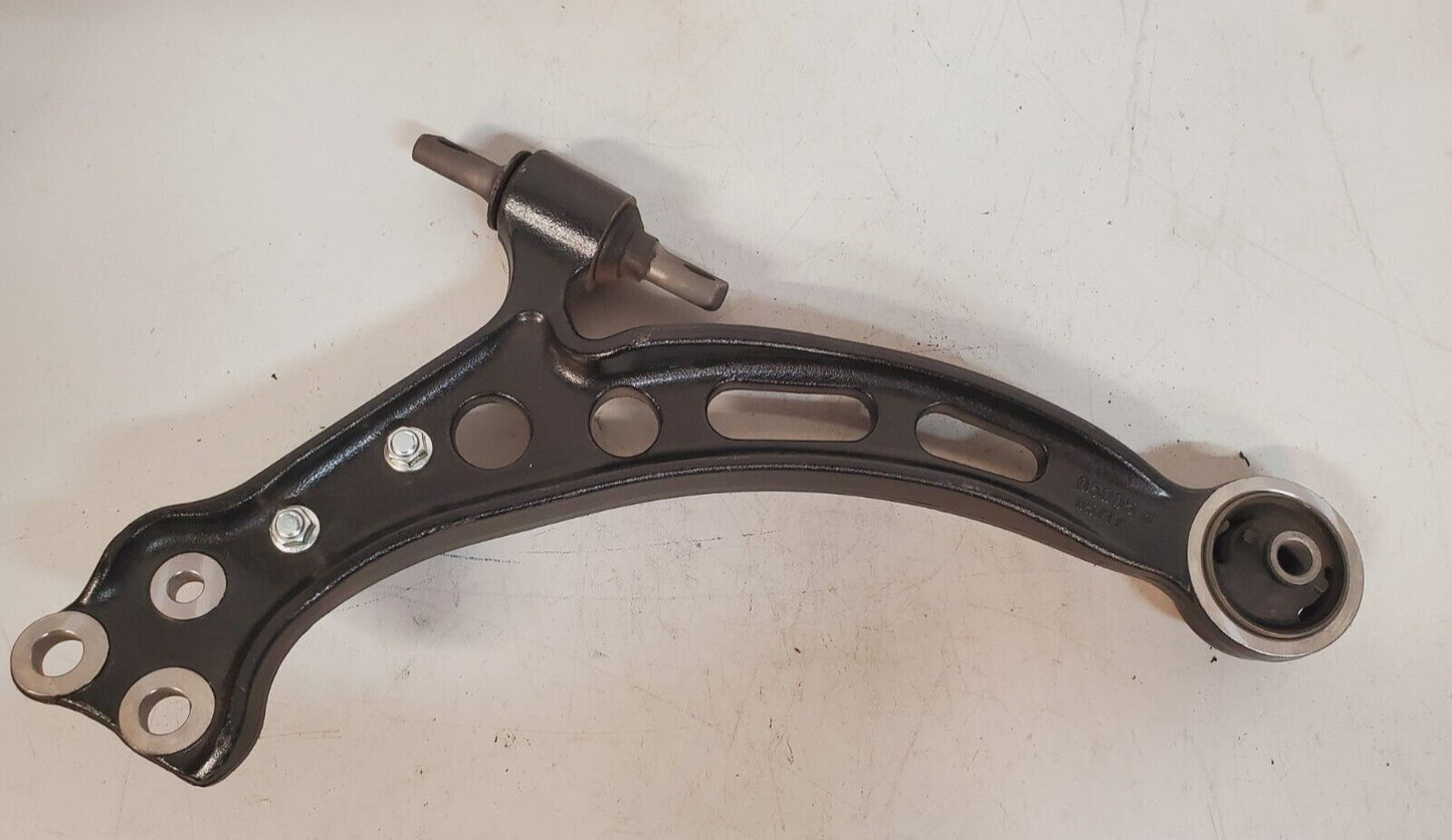 Front Right Lower Control Arm 05005R