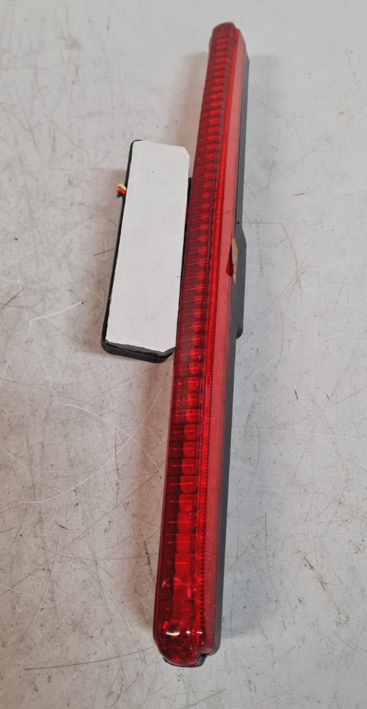 Century 2000 Safety Light 3RD Red Bar Tongyongxing Gaoweishachedeng 12V Art 988