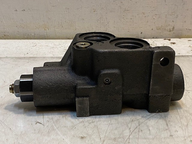 Hydraulic Valve 16-02-052-909 | 13D0 | 31mm Bore 25mm Side Bore