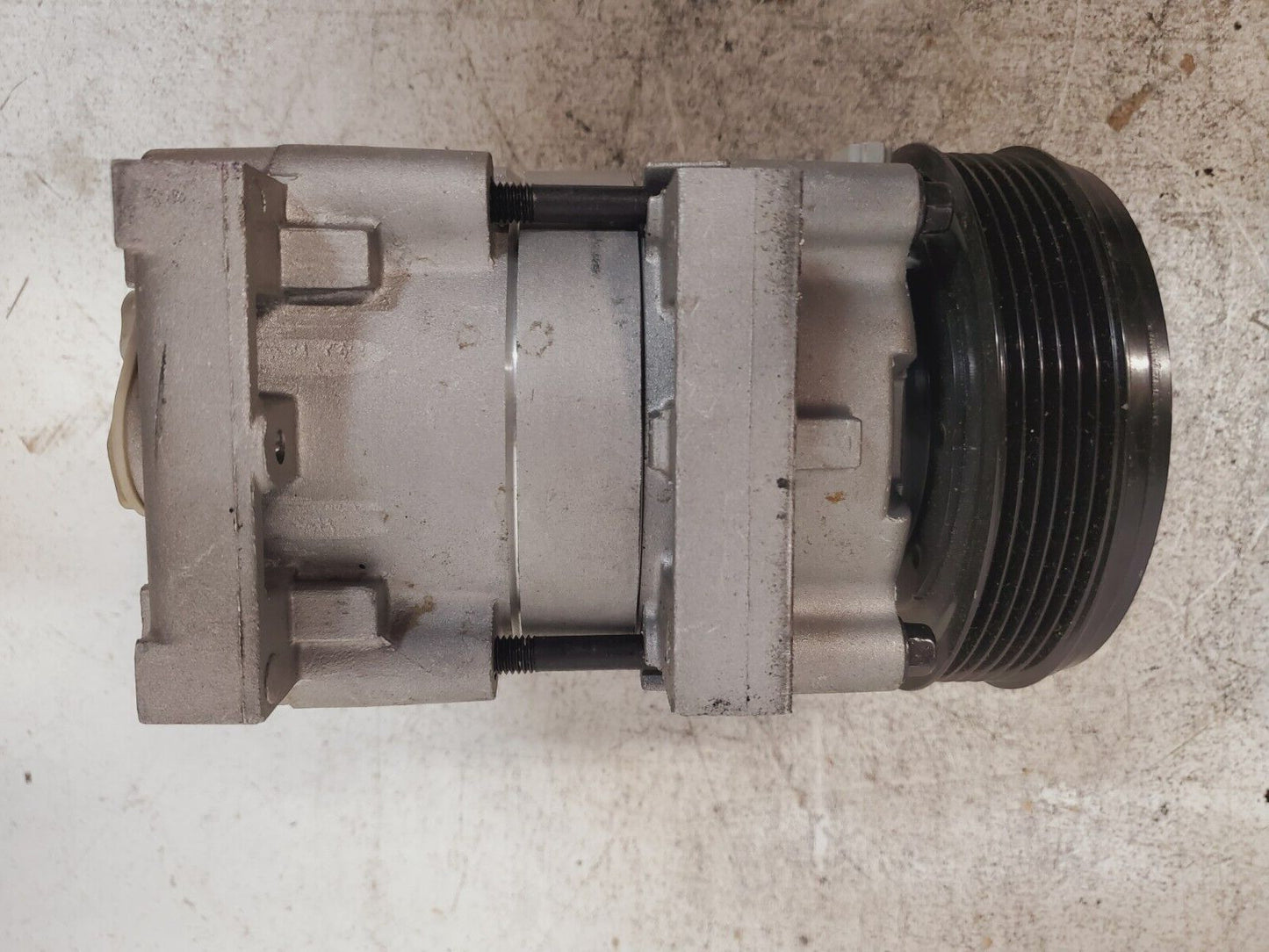 Compressor Works A/C Compressor 638132 | 040329A0252