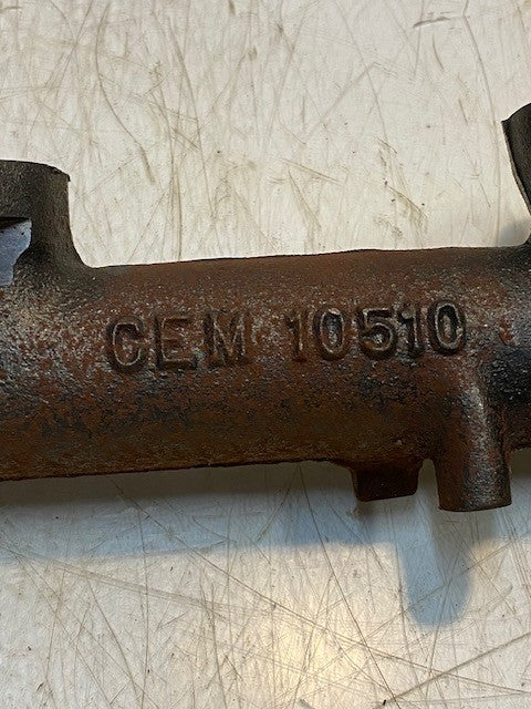 Cast Iron Car Engine Exhaust Manifold CEM 10510 Made in USA 52mm Bore 17-1/2" L