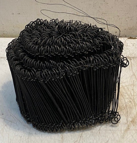 Bundle of Double-Loop Wire Ties 8"x7"x6" | 5.8lbs