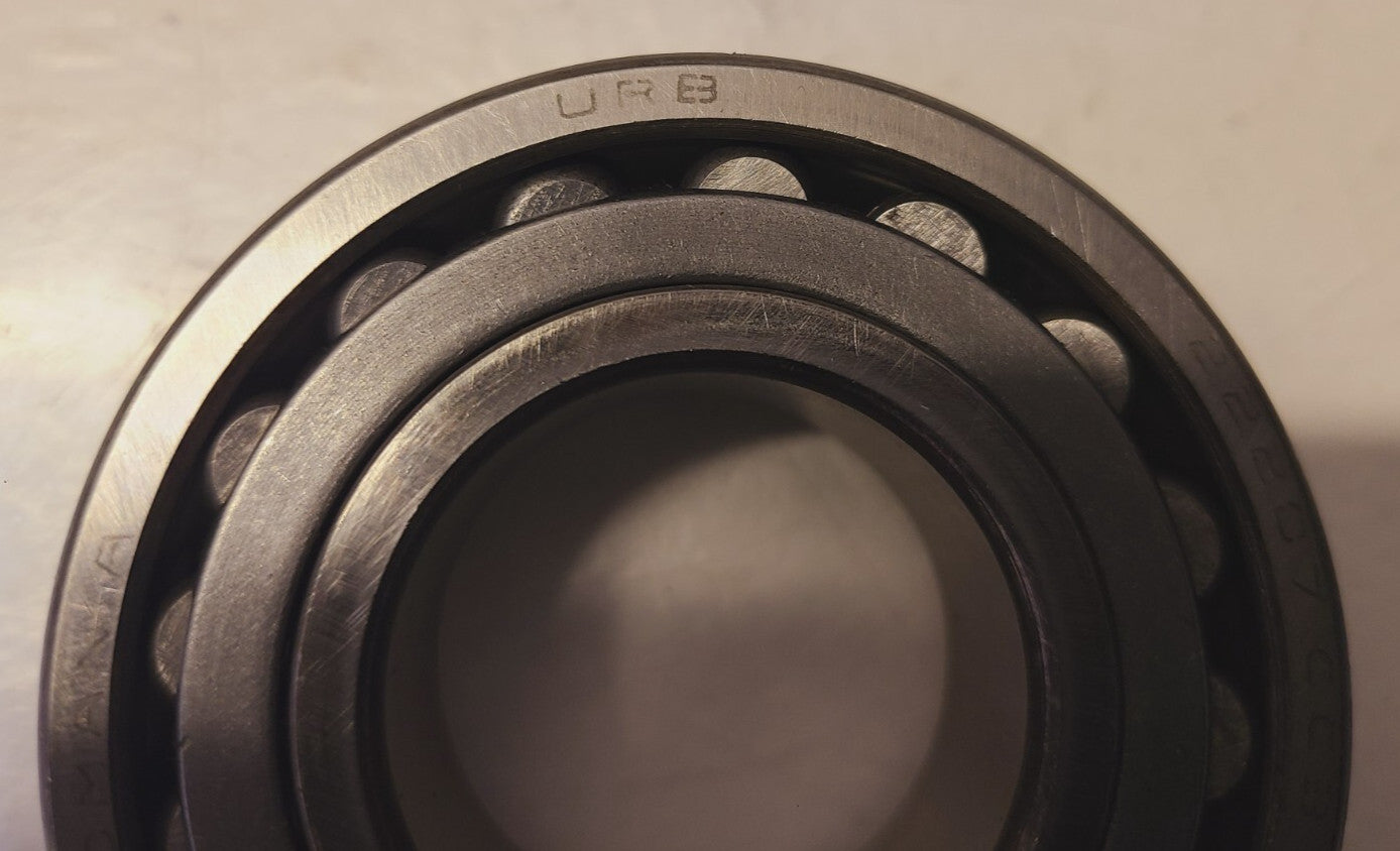 URB Spherical Roller Bearing 22207 CC3 W33