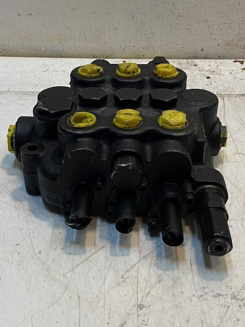 Husco Hydraulic Control Valve fits John Deere KV21485 | 9110C11A00 | E01E513