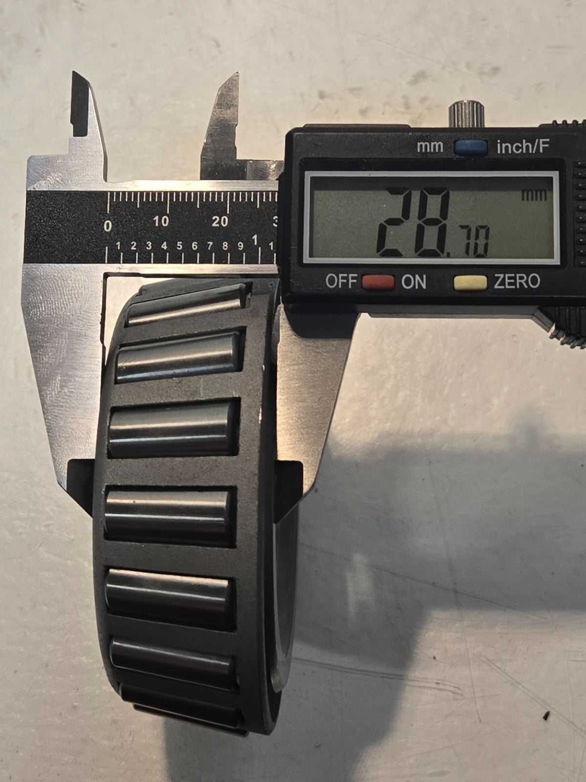 SG Tapered Roller Bearing Cone JM205149 | 82.7 mm x OD 50 mm x Bore 28.7 mm Wide