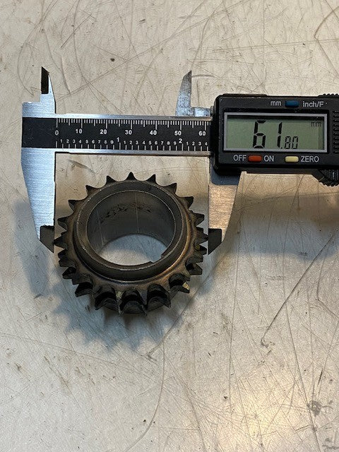 Cloyes Engine Timing Crankshaft Gear Sprocket 19-Teeth 35mm Bore 62mm OD