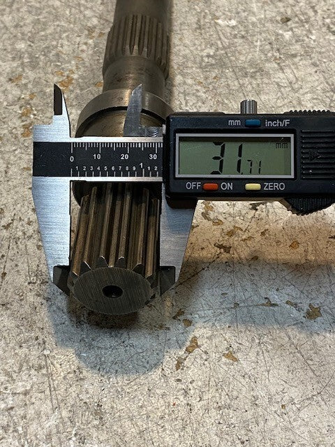 Shaft 10" Long 32mm 14-Spline 25mm End 44mm OD