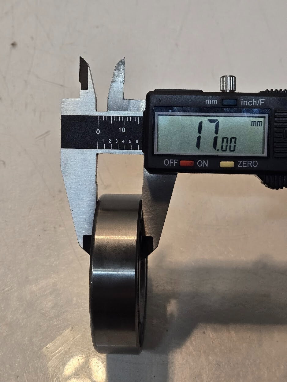 ZYZ Angular Contact Ball Bearing 7305B | 62mm OD 25mm ID 17mm Thick