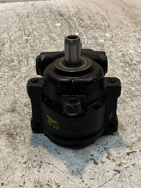 Power Steering Pump G32 6" x 4-1/2" x 4" 16mm Shaft