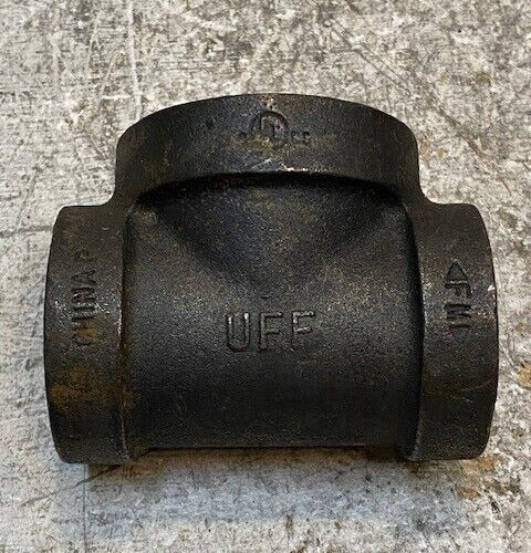 UFF Black Pipe Fitting Reducing Tee Cast Iron 2" x 1-1/2" 300Psi