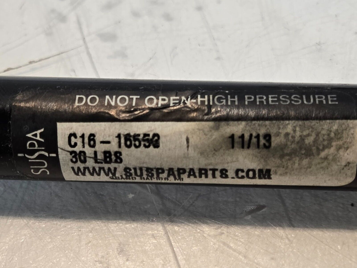 Suspa C16-16550 Gas Spring 30 Lbs 11/13 | 17 3/4" Long 3/4" Body Diameter