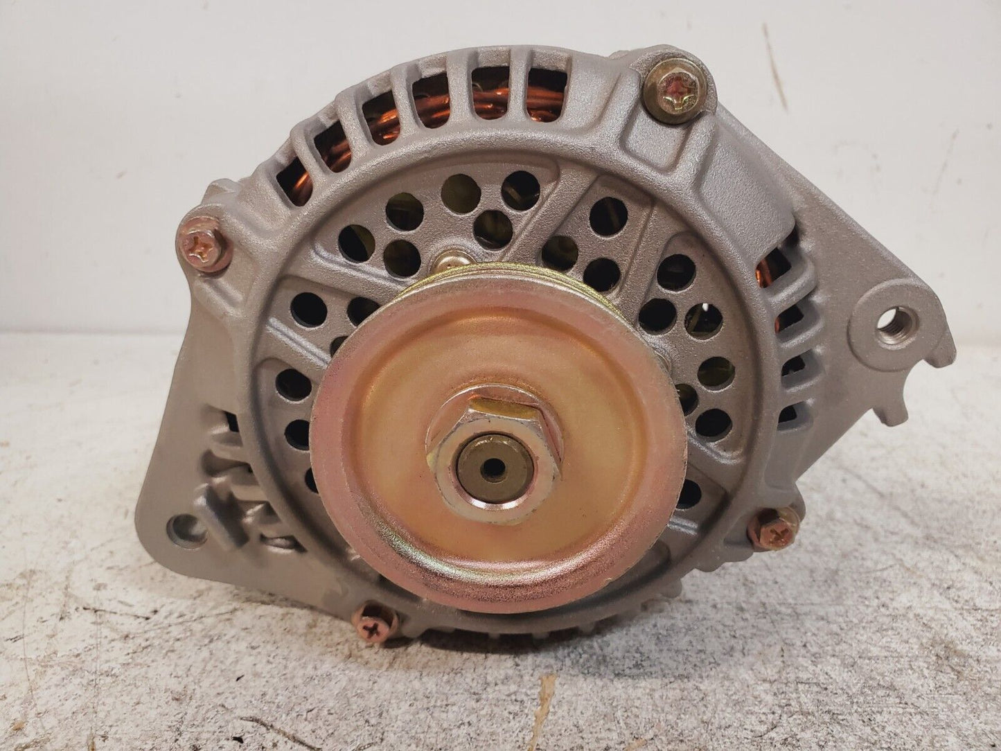 World Class Remanufactured Alternator 14881 06 | J0304 | 06881818030114