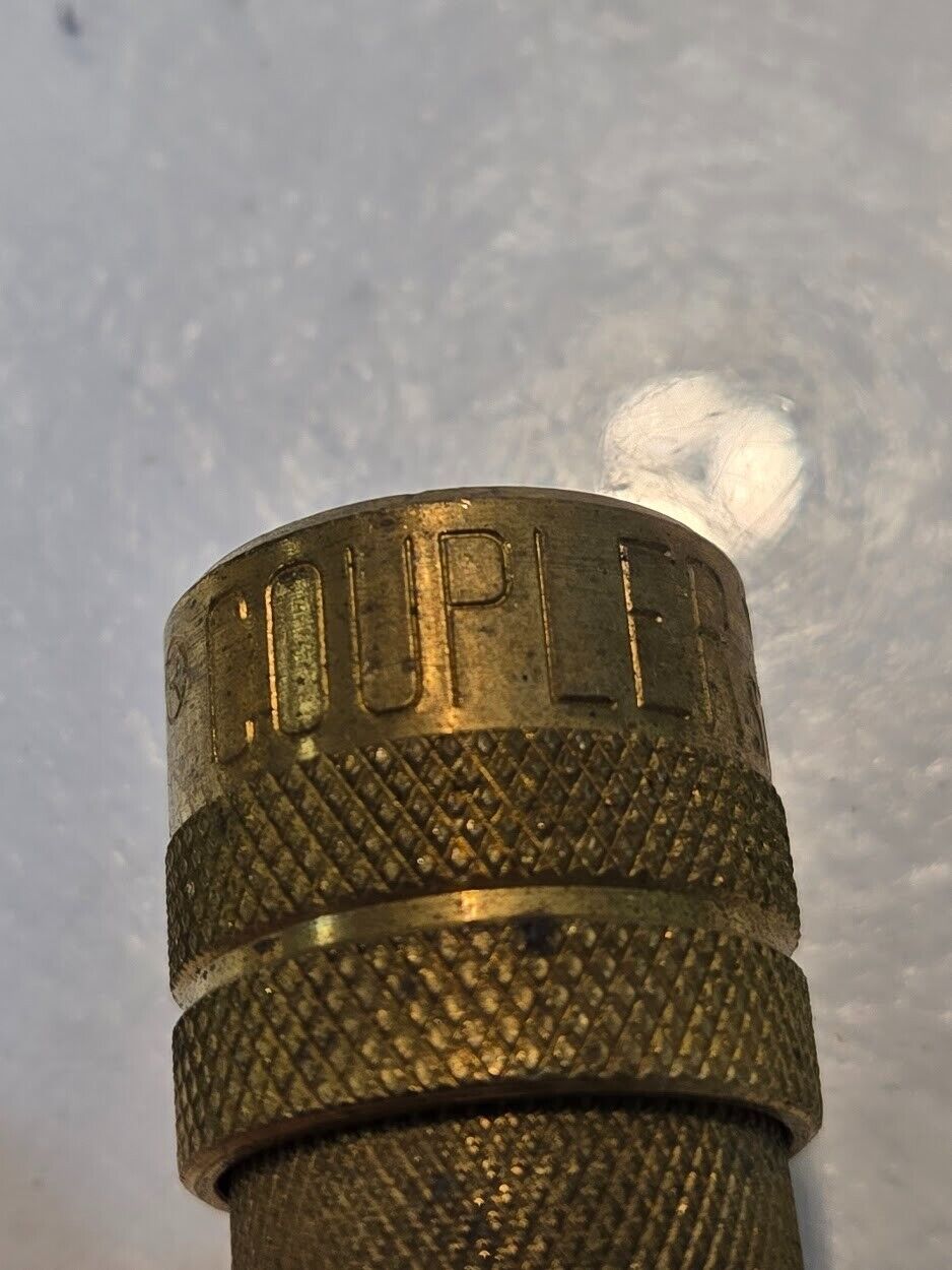 9 Quantity of 1/4" Milton Kwik Change M Style Couplings 1/4" MNPT Brass (9 Qty)