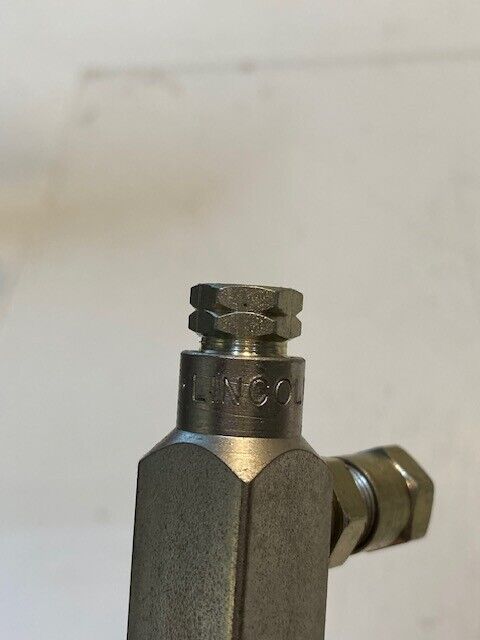 Lincoln High Pressure Control Valve Oil Injector 3-1/8" L 14mm End 13mm Mid 11mm