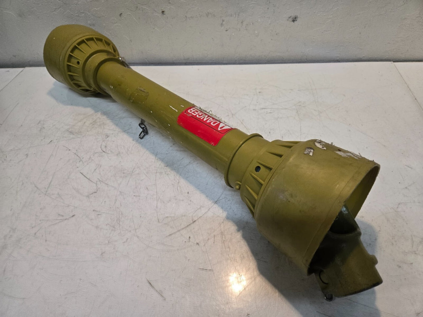 Tractor Telescoping Driveline 090306 | 1-3/8" 6 Spline Ends | 29" Long Collapsed