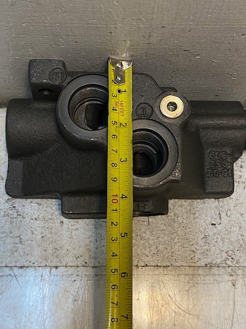Hydraulic Valve 16-02-052-909 | 13D0 | 31mm Bore 25mm Side Bore