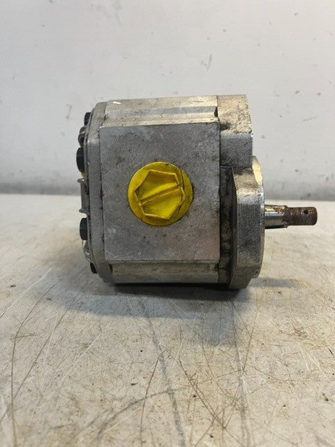 Saur Danfoss Hydraulic Motor Pump 551101101200 Heavy Equipment Component