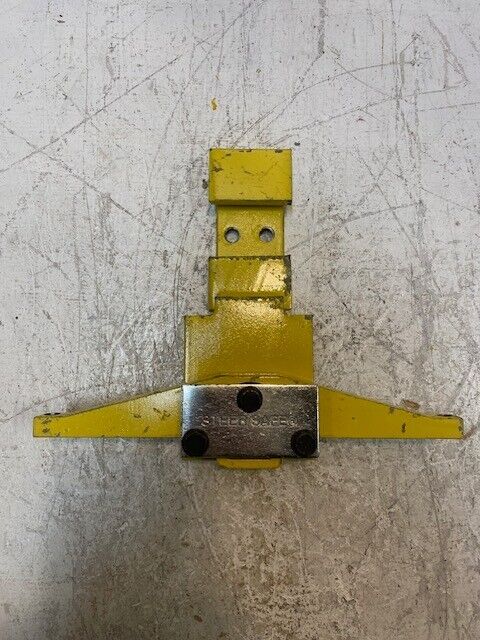 Steer Safe Workhorse Chassis Bracket 10-1/2" Wide 8-1/4" Height 3" Thick