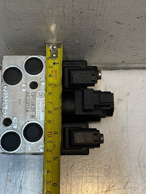 Sauer Danfoss Steering Valve CP12631 B | AE2911A | 223724 R2 | MA13-12D-21W-DE