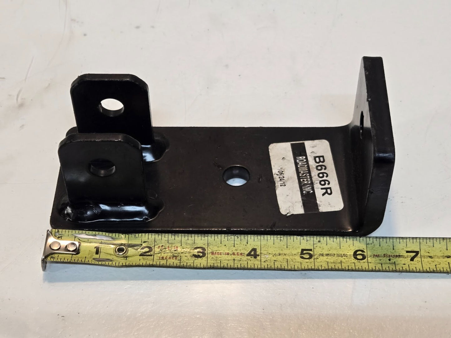 Roadmaster B666R Bracket for Sprinter Van | 6-1/4" x 2-3/4" x 2-1/2"