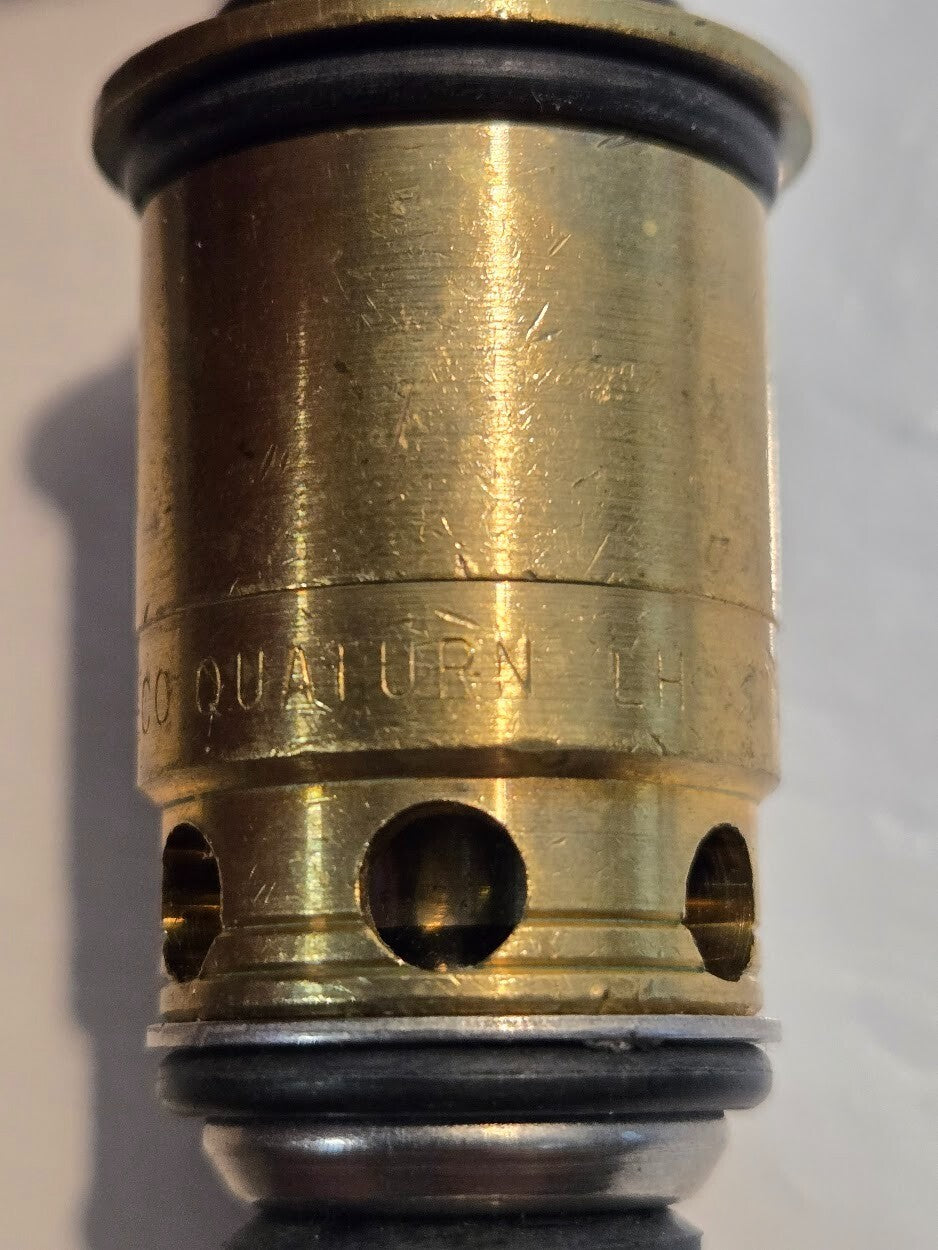 Quaturn LH Cartridge CHI-FAU-CO for Chicago Faucet Pat No. 5316039