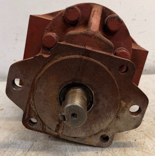 Red Cast Iron Heavy Duty Geartek Hydraulic Gear Pump 721088  Industrial Unit