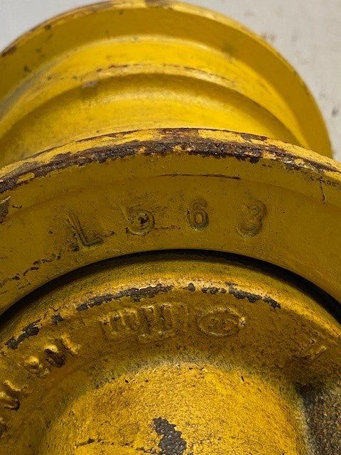 ITM Excavator Bulldozer Single Flange Bottom Track Roller L563 | 1081001