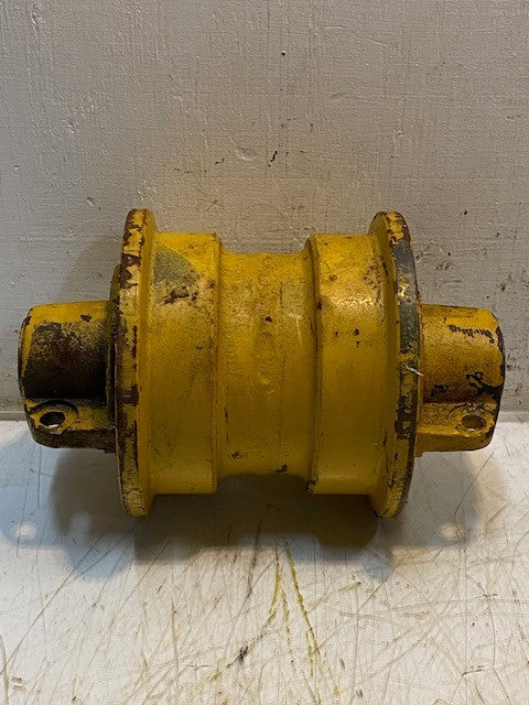 ITM Excavator Bulldozer Single Flange Bottom Track Roller L563 | 1081001