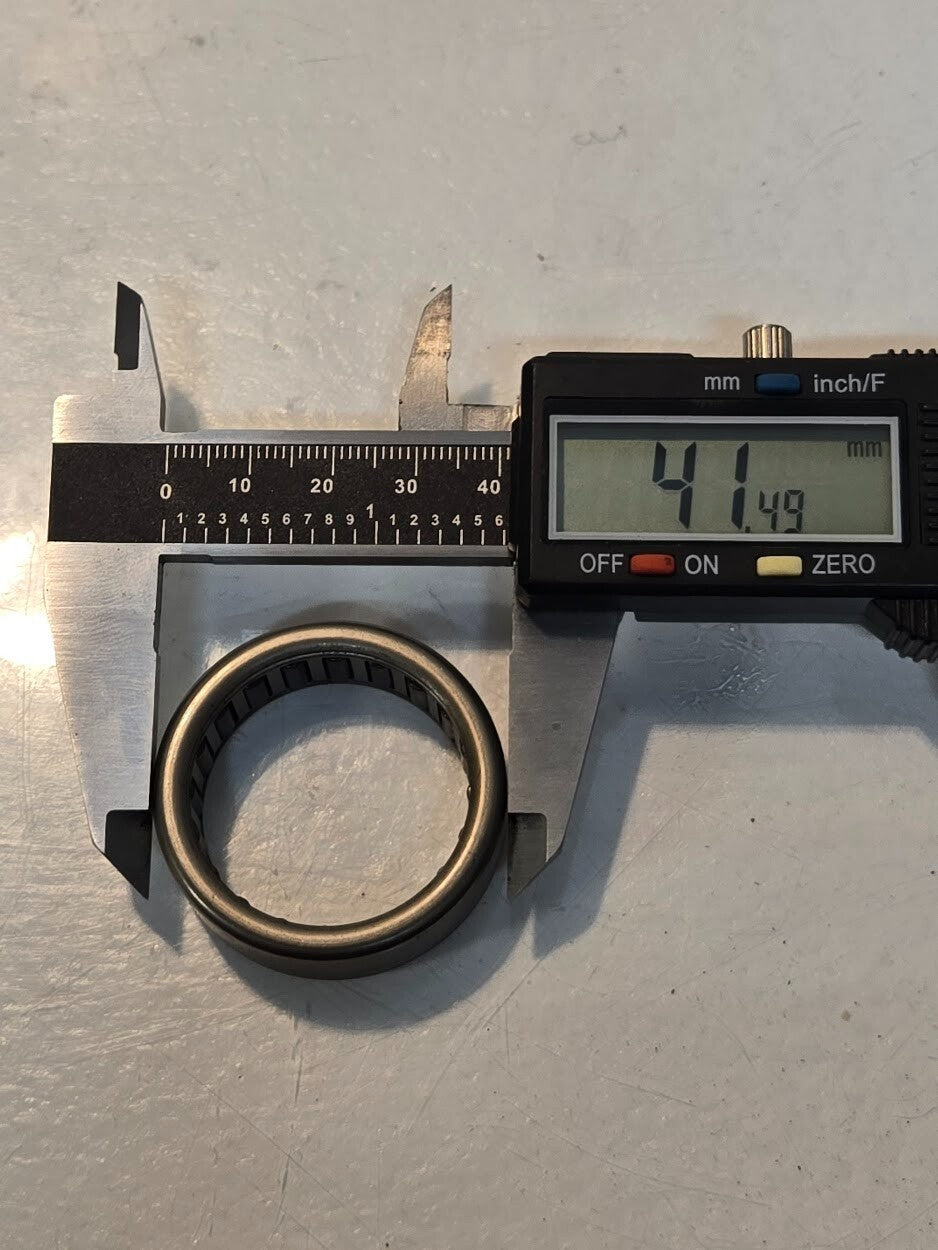 2 Quantity of INA Needle Bearings SCH208 41.5mm OD 12.5mm Thick 32.3mm ID(2 Qty)