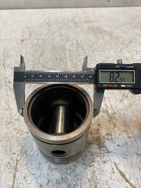 Piston Cylinder 4" Tall 3-1/4" OD 17mm Pin Bore