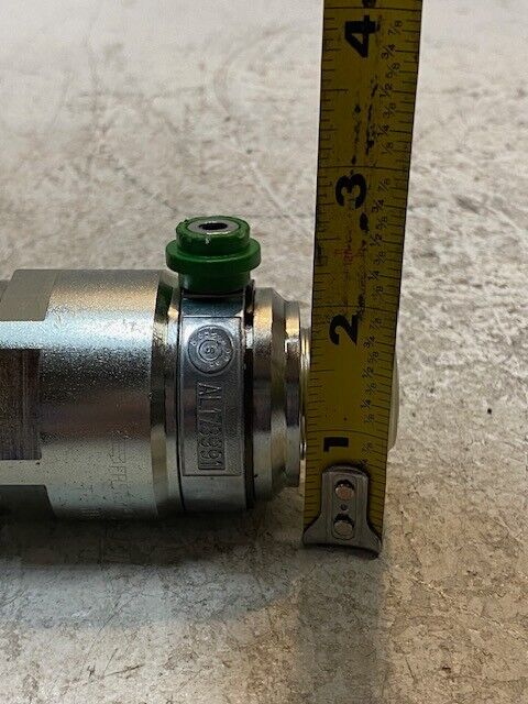 Hydraulic Coupler AL178991 Fits John Deere